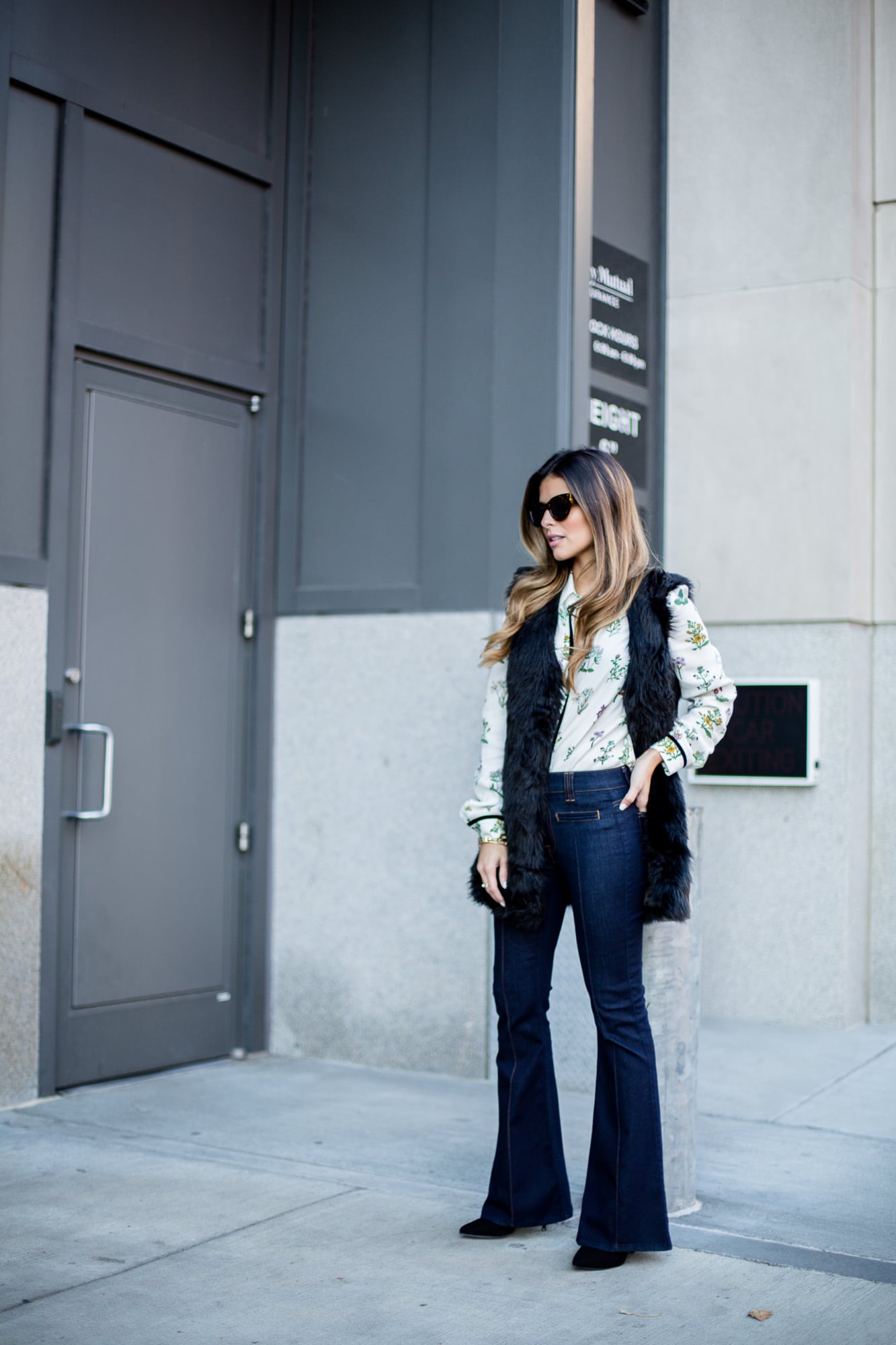 Fall Fashion, flare denim, faux-fur vest, chloe drew bag - Pam Hetlinger, The Girl From Panama