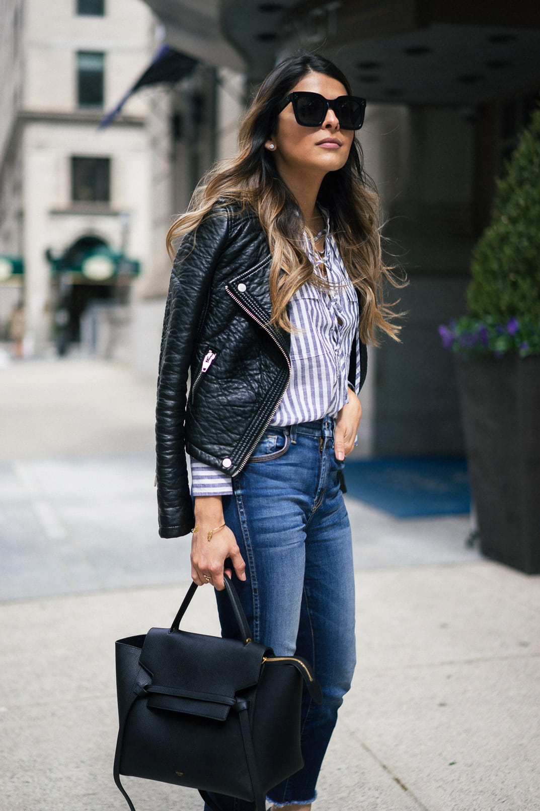 7fam ankle skinny jeans, black pumps, leather jacket, lace-up shirt, back to basics, casual look