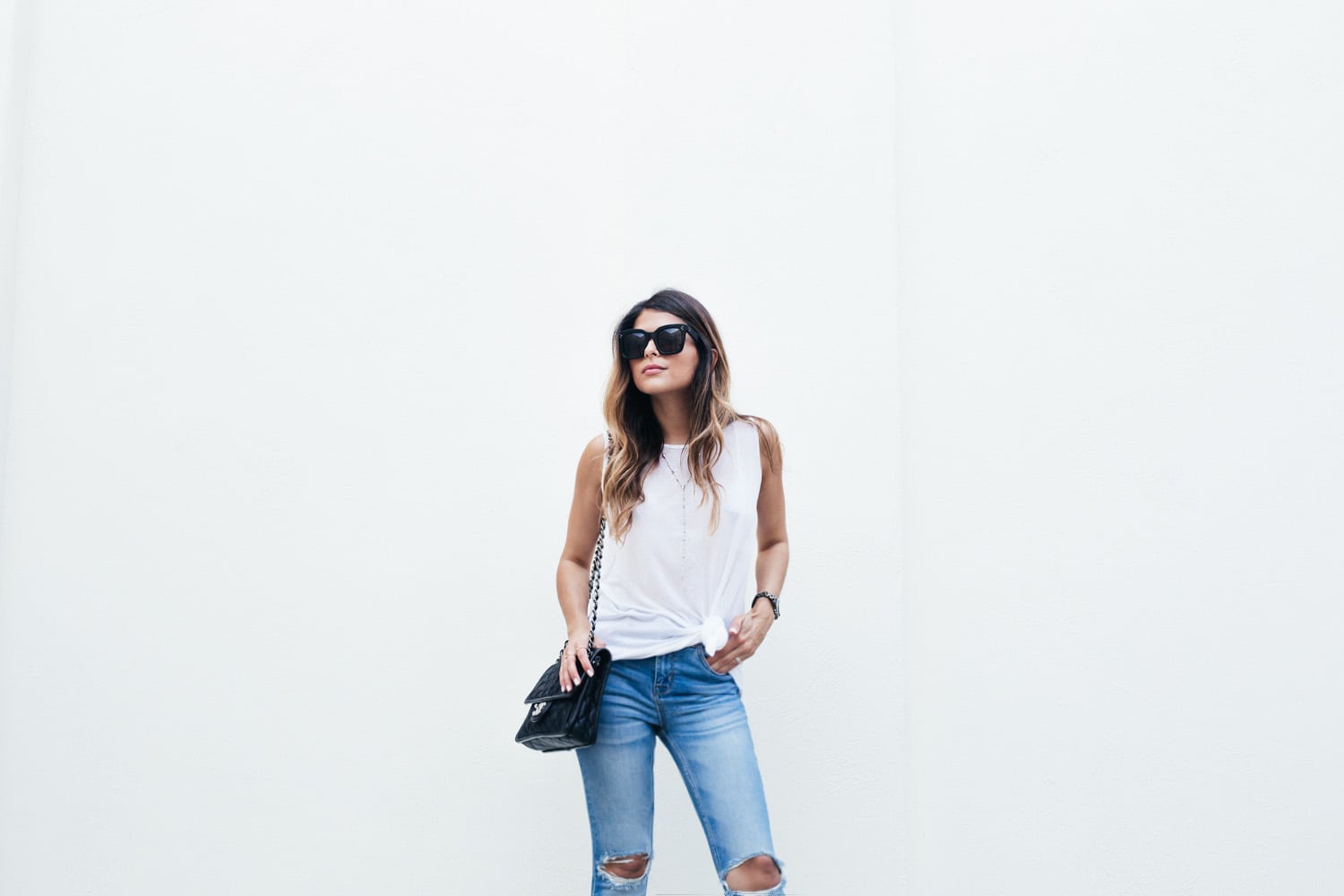 ripped jeans, white tank, floral pumps - Back to Basics | The Girl From Panama @pamhetlinger 