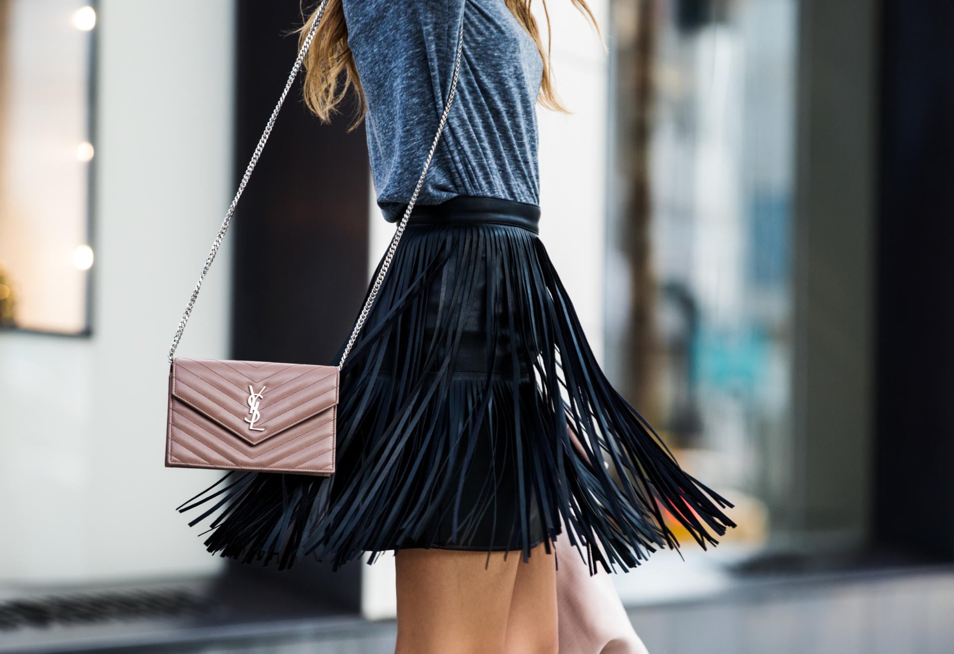 5 Must-Have Leather Skirts for Fall | The Girl From Panama @pamhetlinger