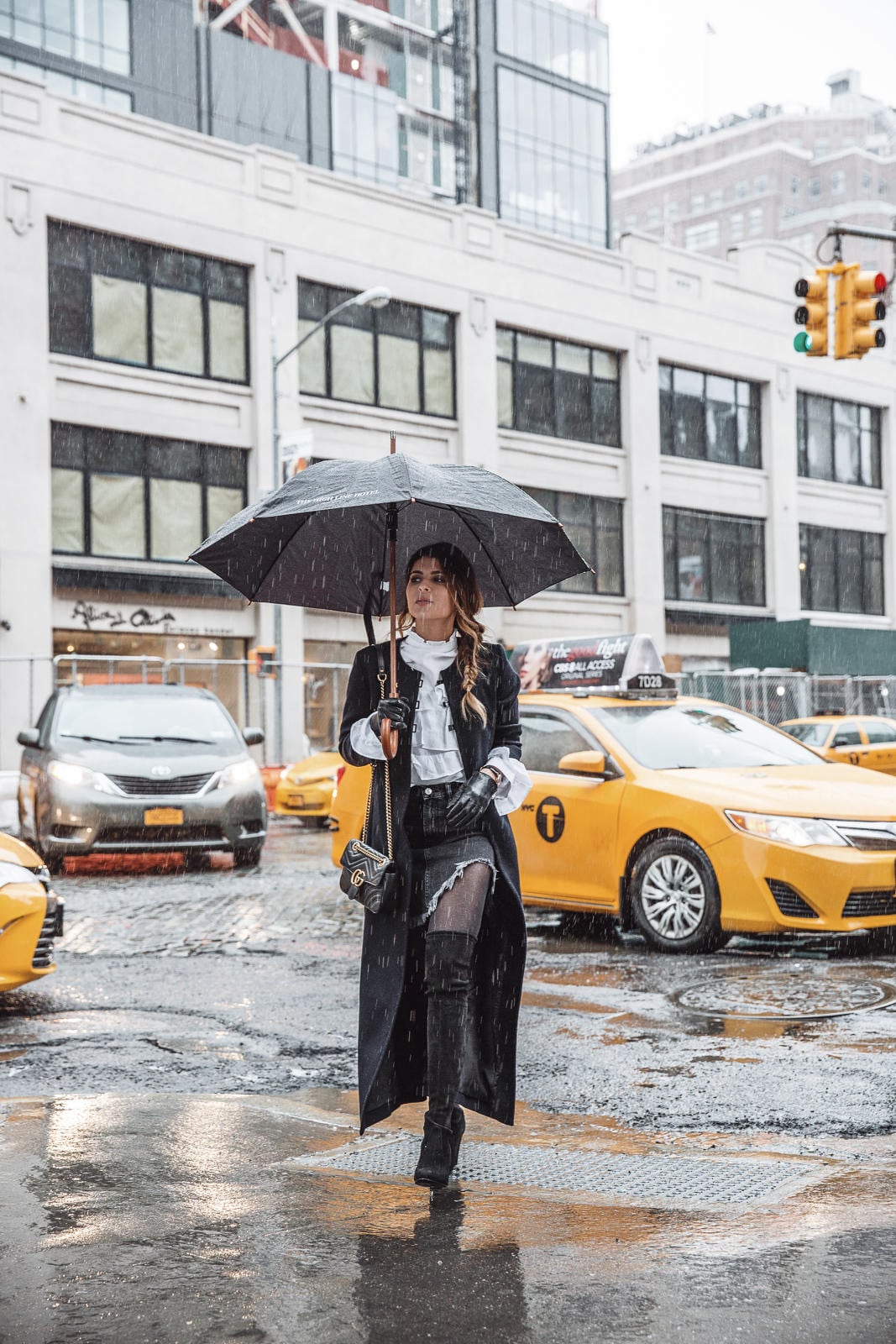 NYFW Fall Winter 2017, NYFW Streetstyle, Stuart Weitzman highland boots, zara denim skirt, ayr coat, h&m ruffle shirt, braid | The Girl From Panama