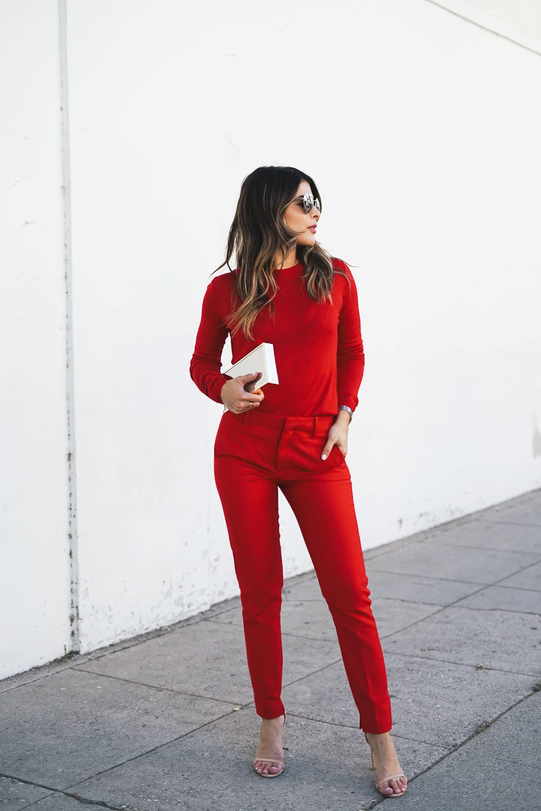 Red Jumpsuit Fall Outfits (10 ideas & outfits)