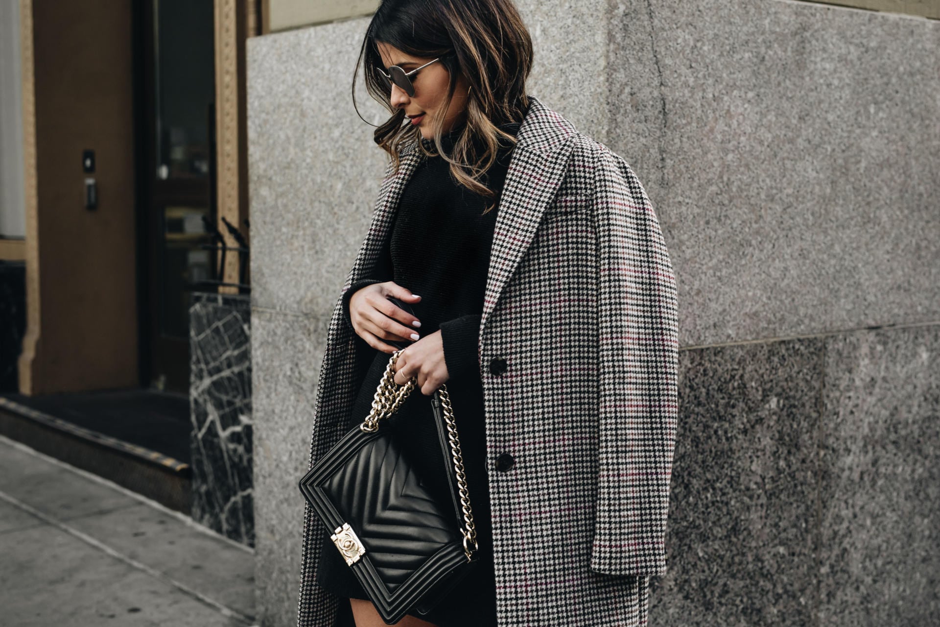 Tips for Looking Chic in a Casual Outfit by Pam Hetlinger | TheGirlFromPanama.com | plaid blazers, la fashion blogger, chic casual outfit