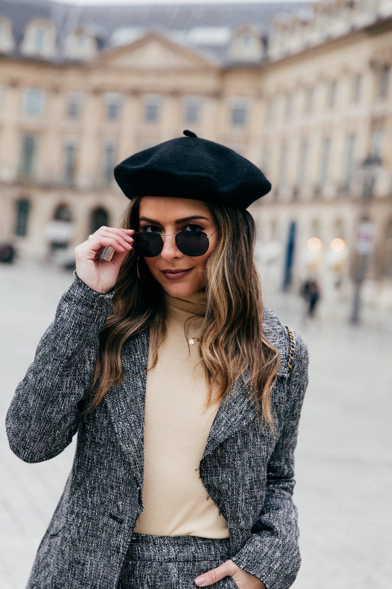 beret-hat-grey-jacket-turtleneck-black 
