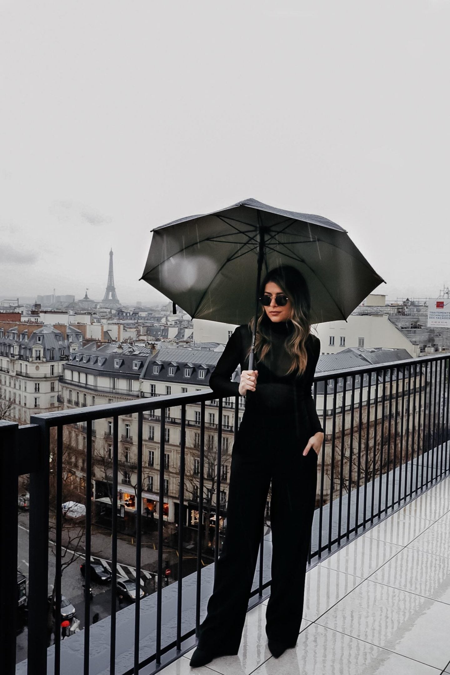 TheGirlFromPanama.com | Wear All Black With Confidence and Purpose | All Black Outfit in Paris, France