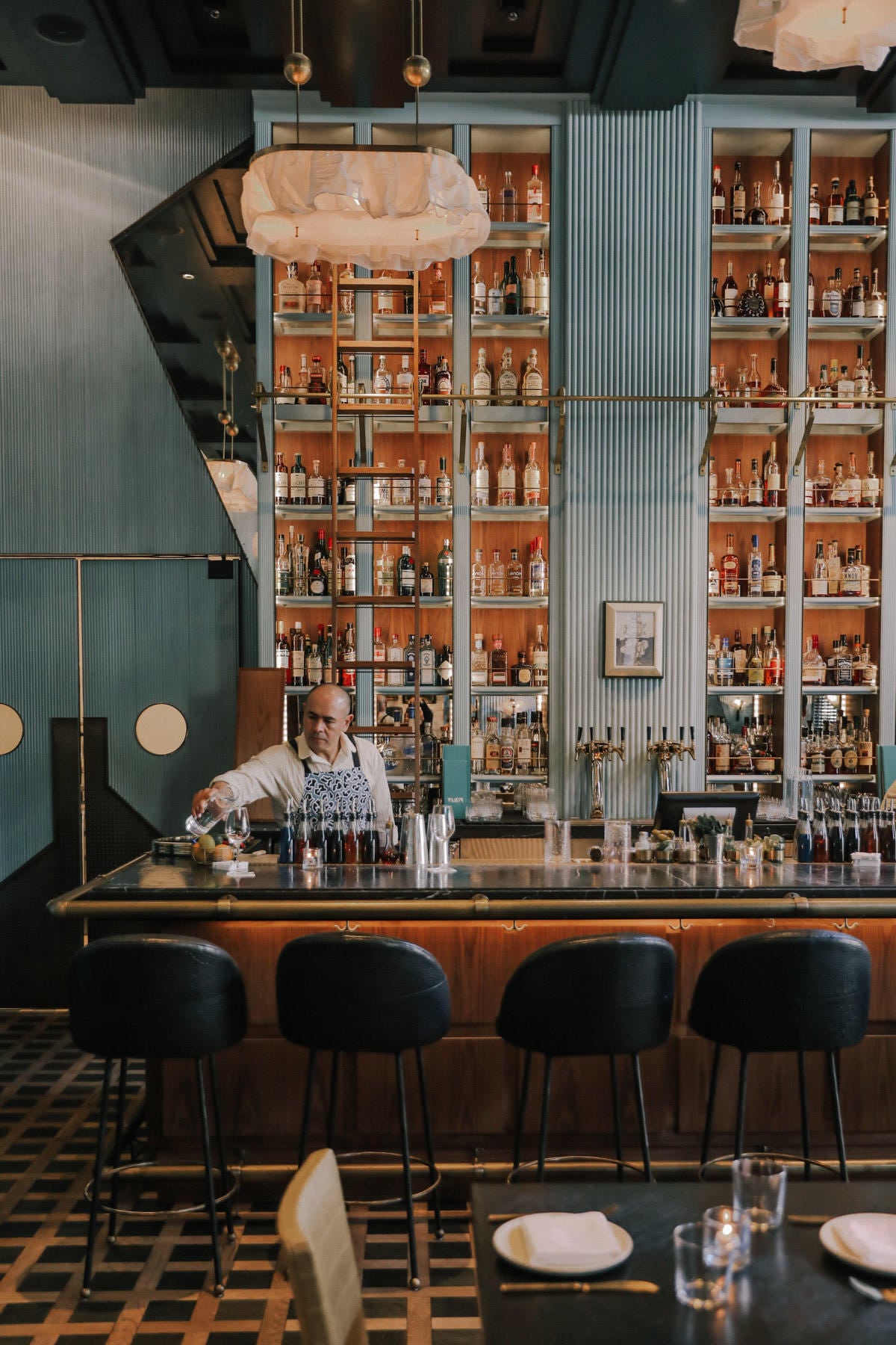 Pam Hetlinger at The Proper Hotel Bar in San Francisco | TheGirlFromPanama.com