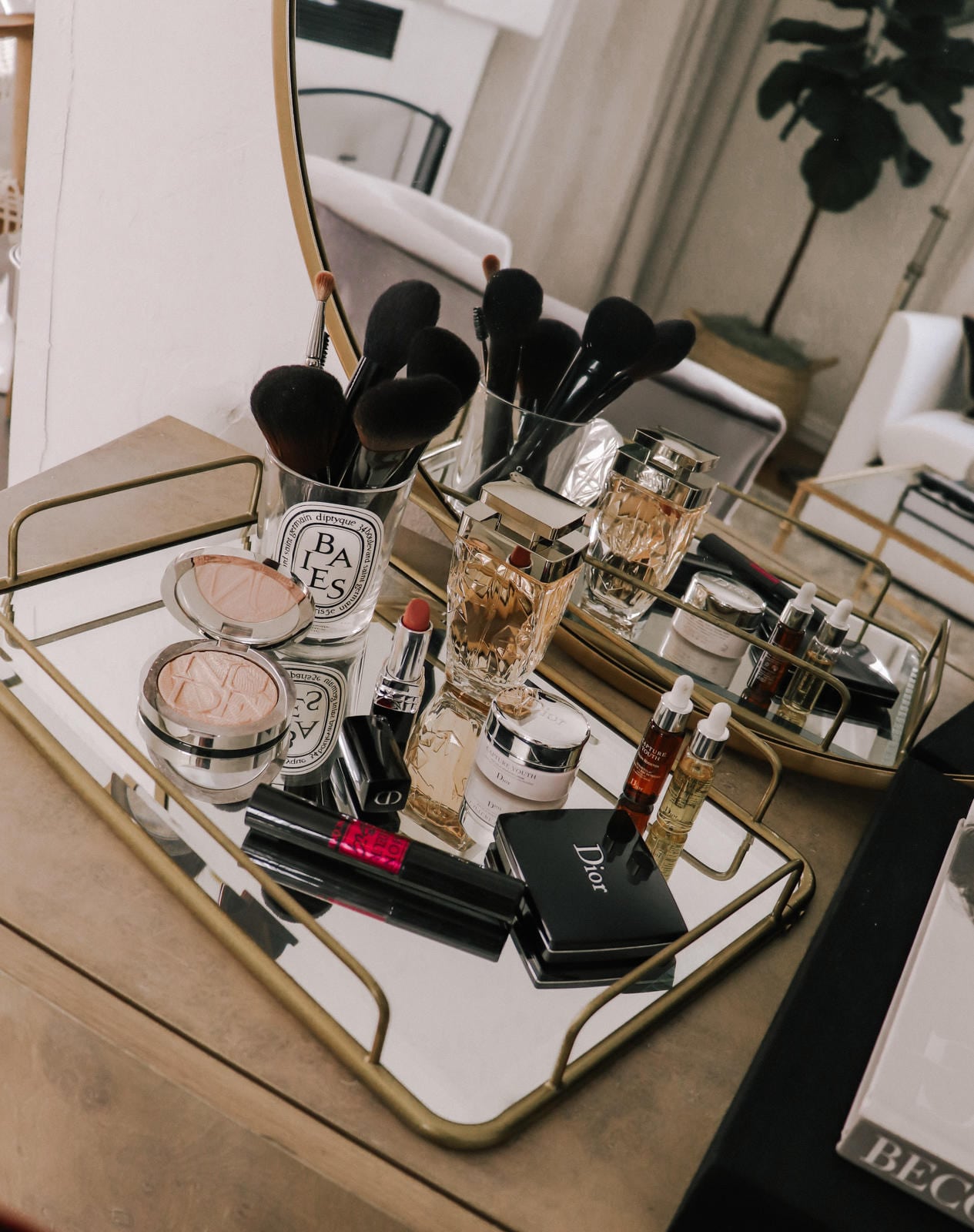 Dior Beauty Vanity, Pam Hetlinger Vanity | TheGirlFromPanama.com