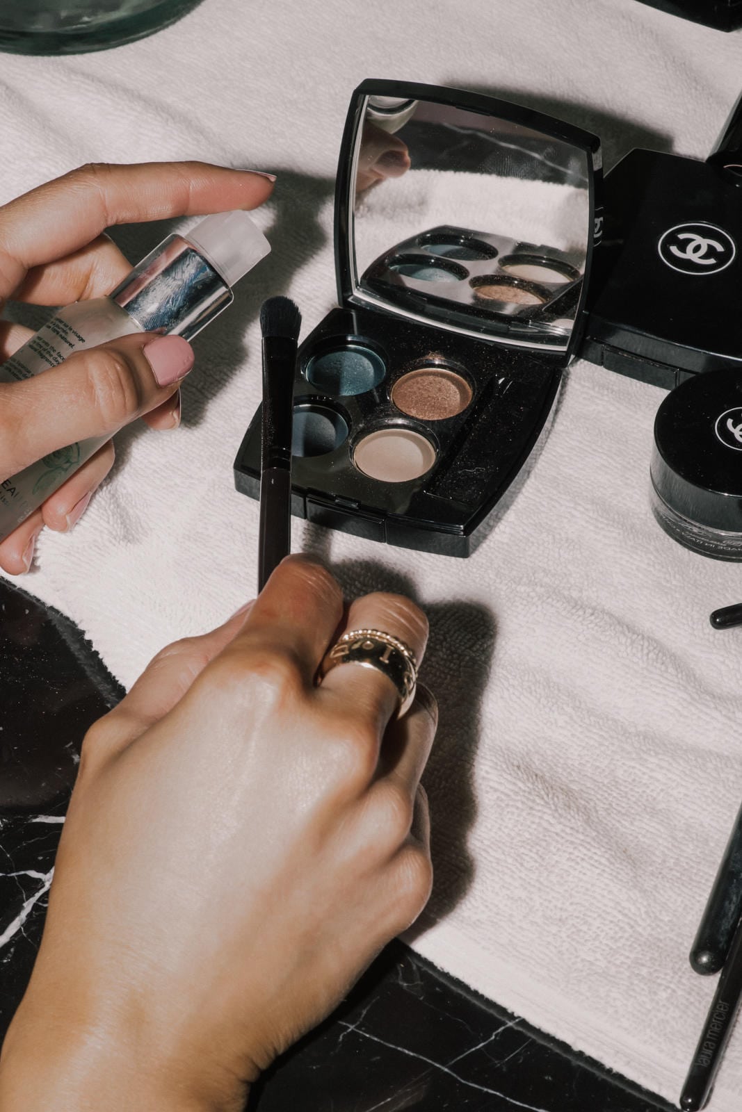 How to Master the Bold Smokey Eyes Look - Pam Hetlinger Makeup Tutorial, Chanel Eyeshadow, Blue Smokey Eyes, Chanel Makeup Tutorial | TheGirlFromPanama.com