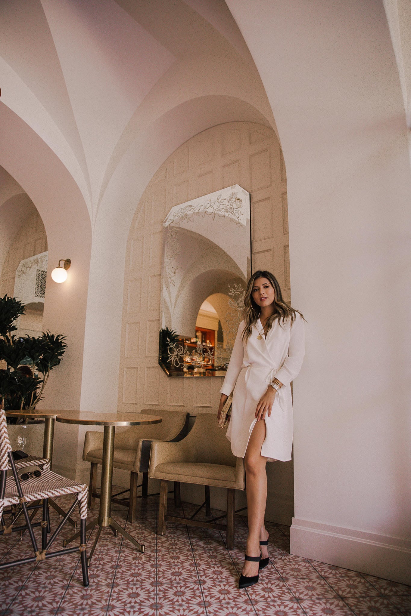 The Summer Shoes I'm Obsessed With Right Now by Pam Hetlinger | TheGirlFromPanama.com | Pointed Toe Mules, Stuart Weitzman Mules, Summer 2018 shoes, white dress, summer dress, summer style, la fashion blogger