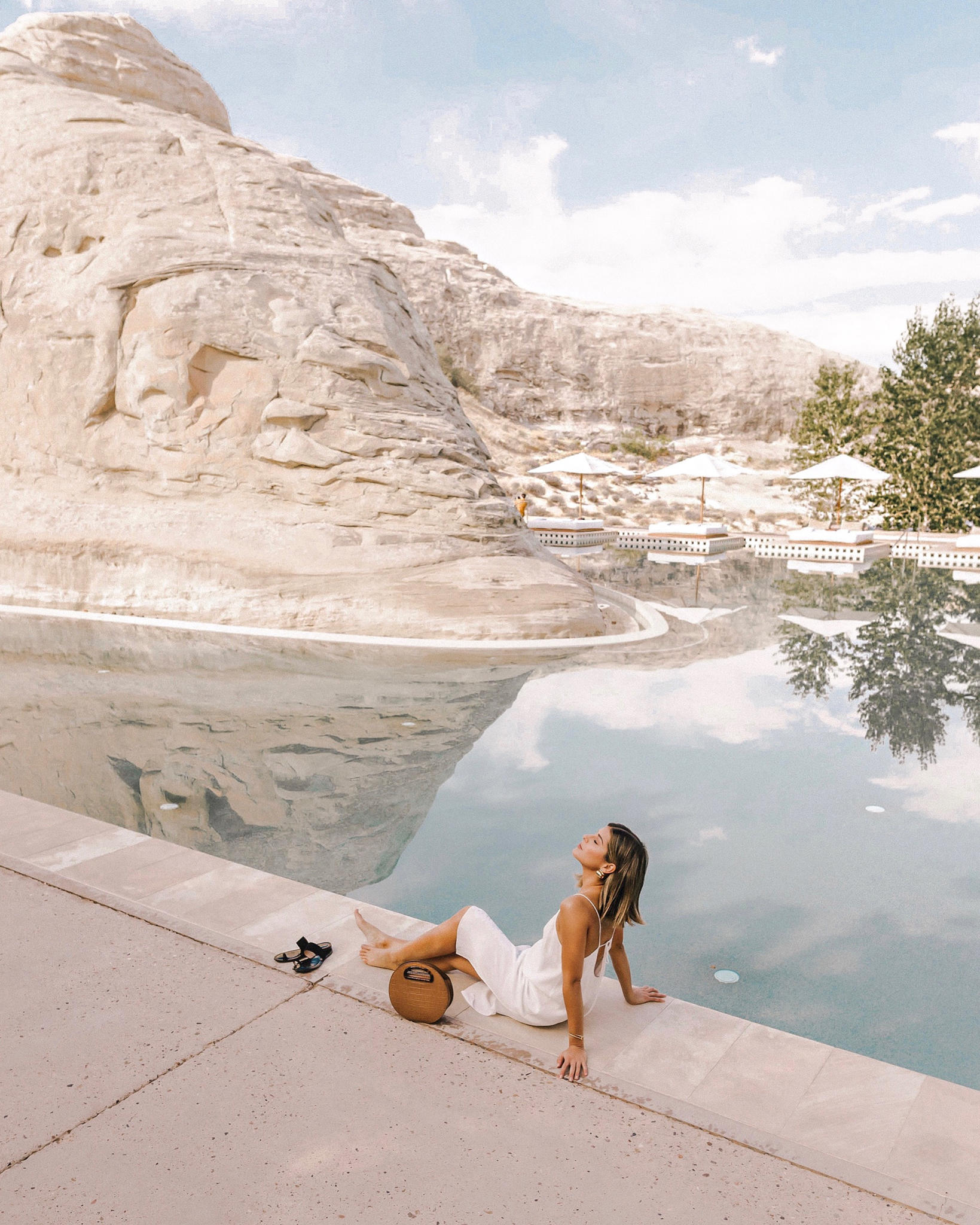 Amangiri Hotel Recap by Pam Hetlinger | TheGirlFromPanama.com | fashion blogger goes to amangiri, tom ford ombre leather fragrance, tom ford fragrances, amangiri