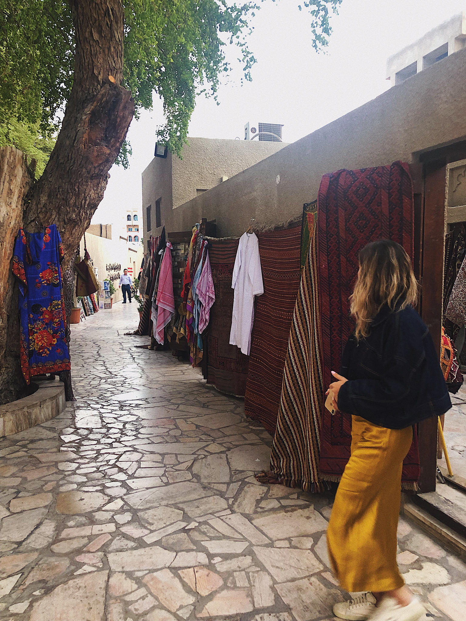 How to Spend 5 days in Dubai by Pam Hetlinger | TheGirlFromPanama.com | Dubai Travel Guide, Instagrammable spots dubai, fashion bloggers in dubai, al fahidi souk dubai, historic district dubai
