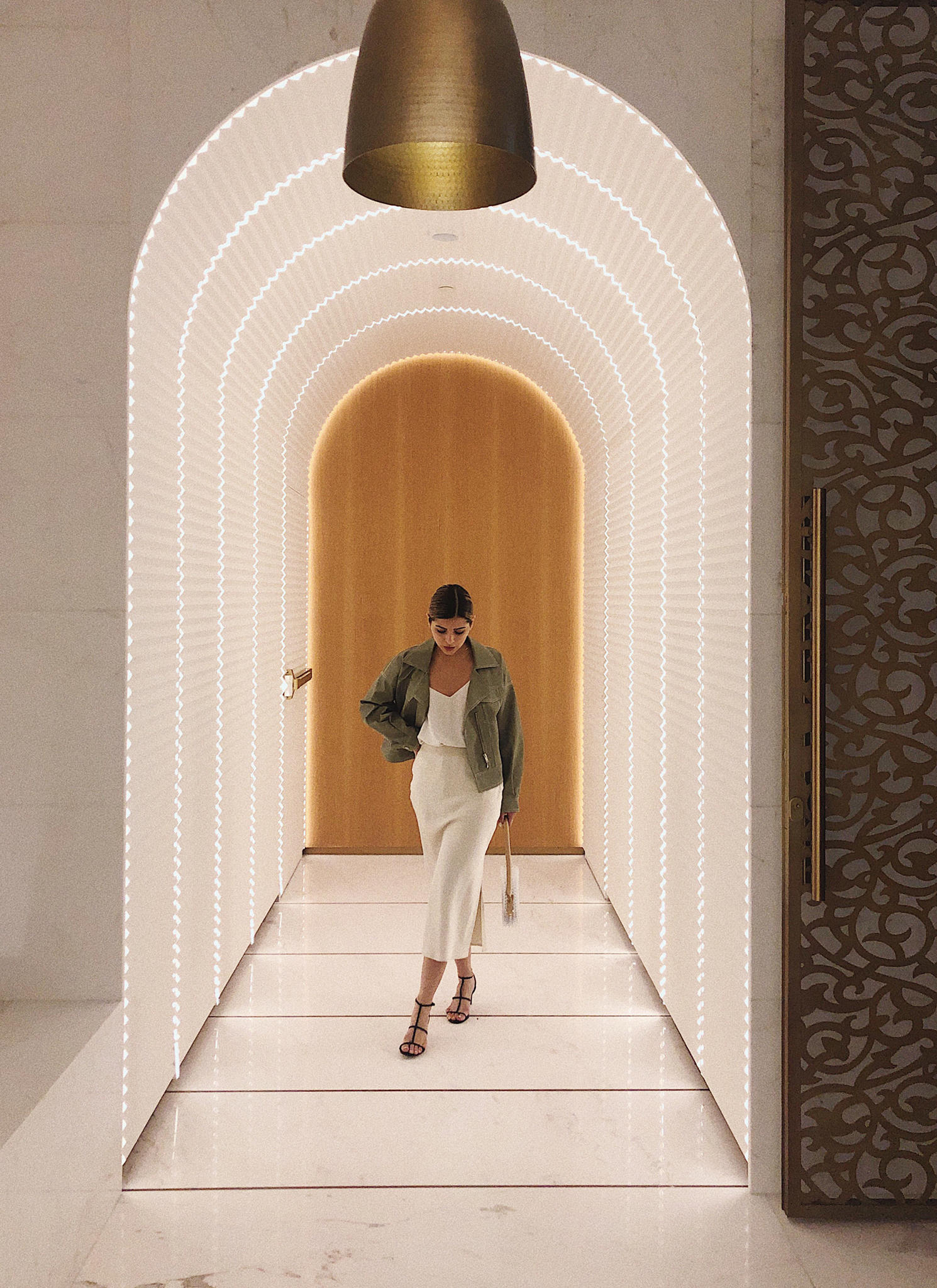 How to Spend 5 days in Dubai by Pam Hetlinger | TheGirlFromPanama.com | Dubai Travel Guide, Instagrammable spots dubai, fashion bloggers in dubai, emerald palace kempinski spa dubai